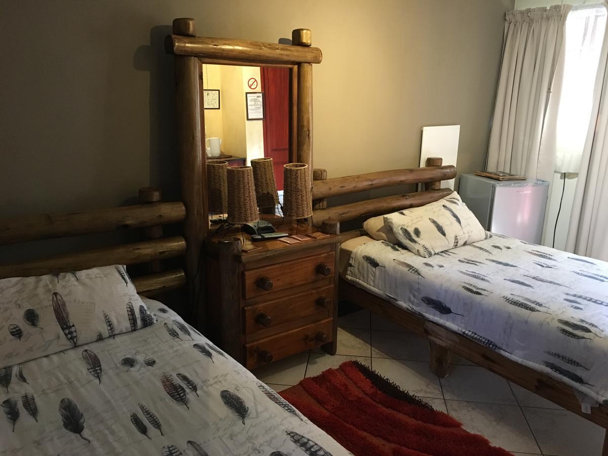 Lions Rest Guest House Germiston Eksteriør bilde